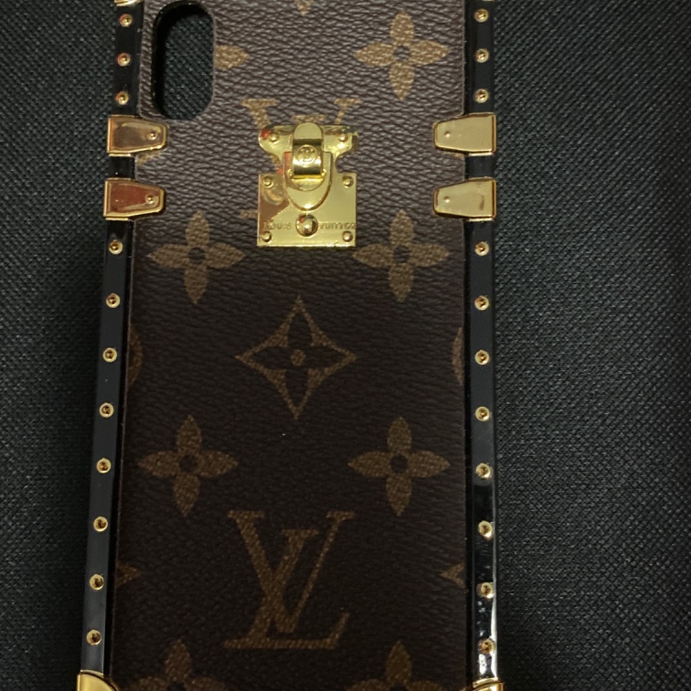 Phone cases - Picture 5 of 5